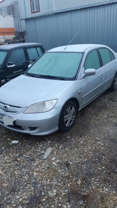 Vand Honda civic hybrid pentru piese