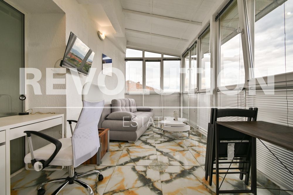 Дава се под наем Двустаен апартамент в София, Лозенец - 60 кв.м за 640 € - Снимка #1