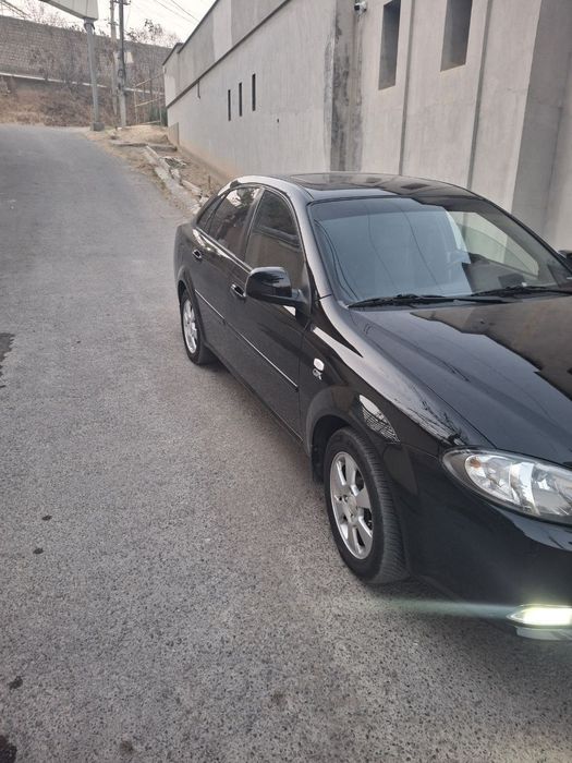 Продаю Gentra 2022 года