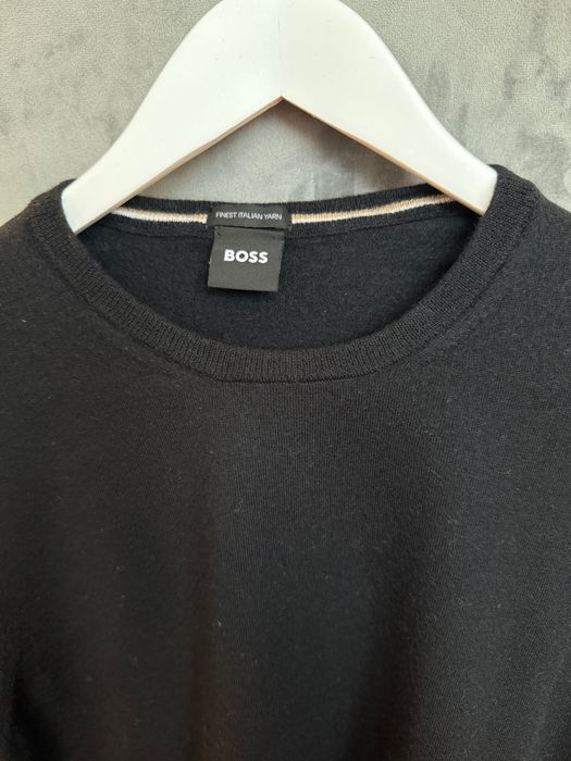 Мъжки Пуловер Boss естествена вълна черно цвят оригинален