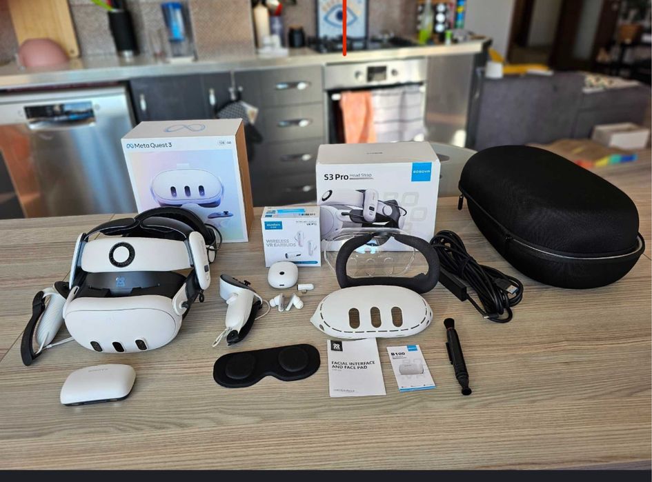 Meta Quest 3 (128GB) + Пълен комплект (слушалки, каишка, кейс, кабел)