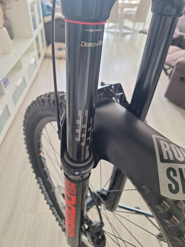 Rockshox domain rc 2023 27.5 180 INCA IN GARANTIE