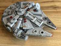 LEGO® Star Wars 75257 - Хилядолетния Сокол