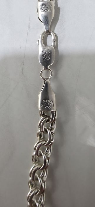 Серебряный тросс