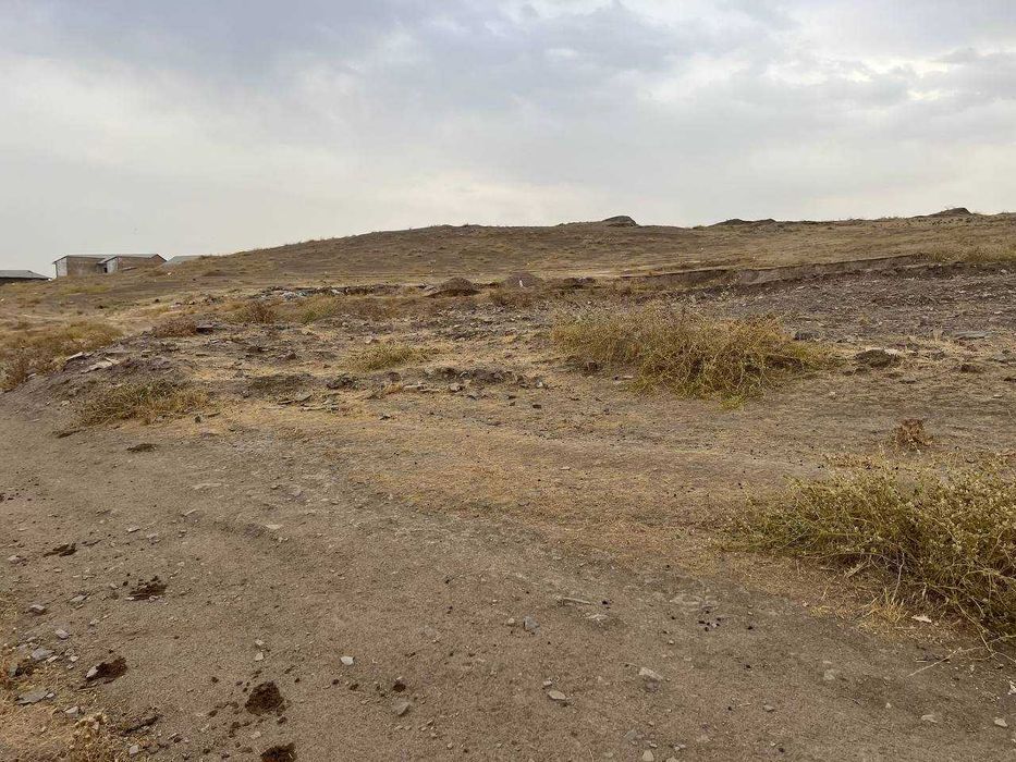 Yer uchastka sotiladi