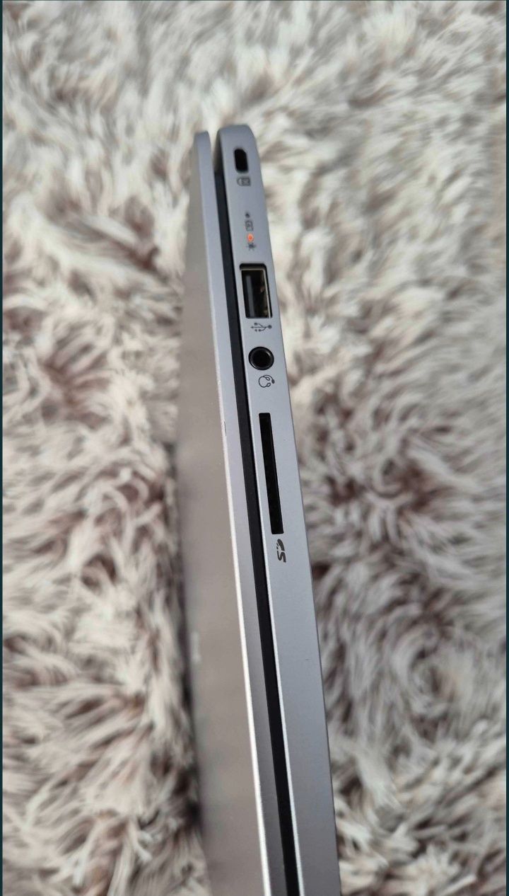 Laptop ACER Swift 1 SF114-32