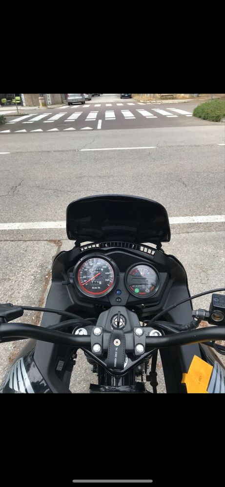Honda cbf 125 an 2012