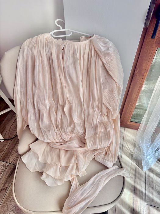 Рокля SHAILO в цвят шампанско