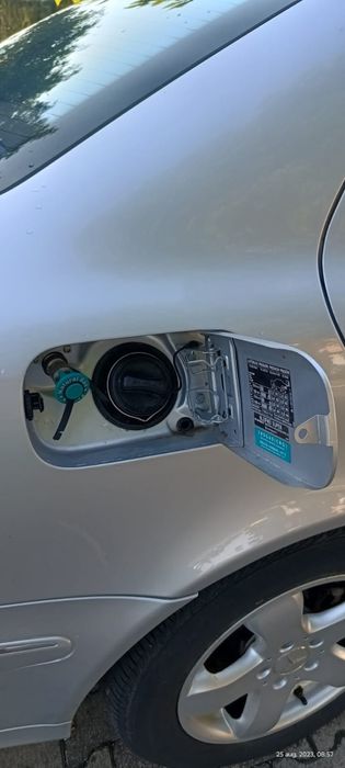Vand Mercedes E200 benzina +gaz(gnc)