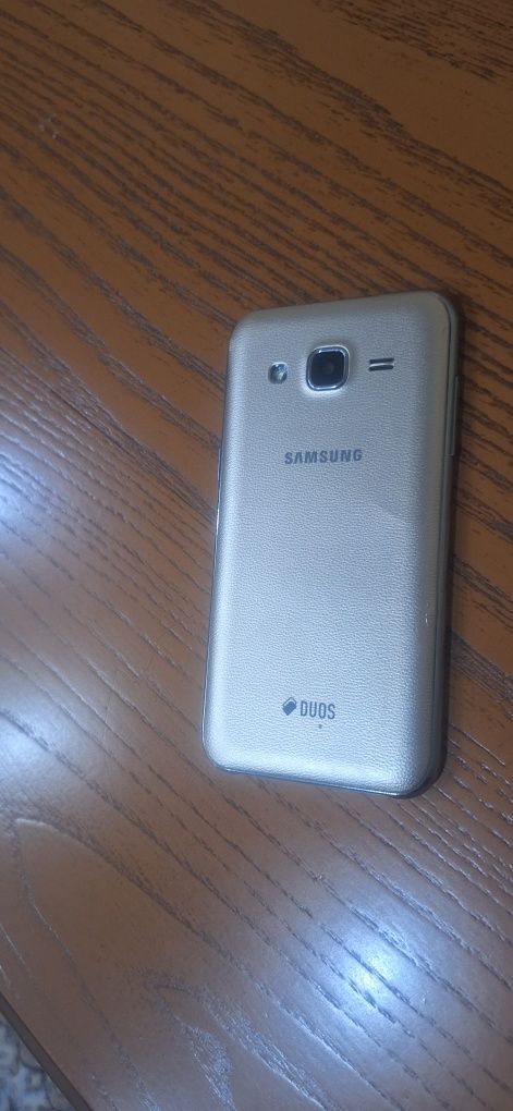samsung j2 sotiladi zapchaska