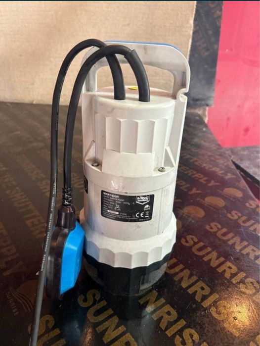 Потопяема помпа електрическа нова
