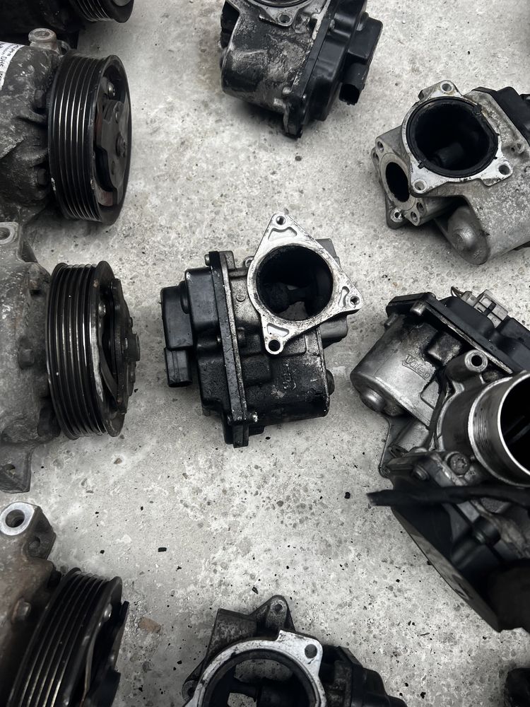 Egr vw Passat B6 Golf 5 Skoda octvia 2 BKP BMP BMP CBAB CBBB 2.0TDI