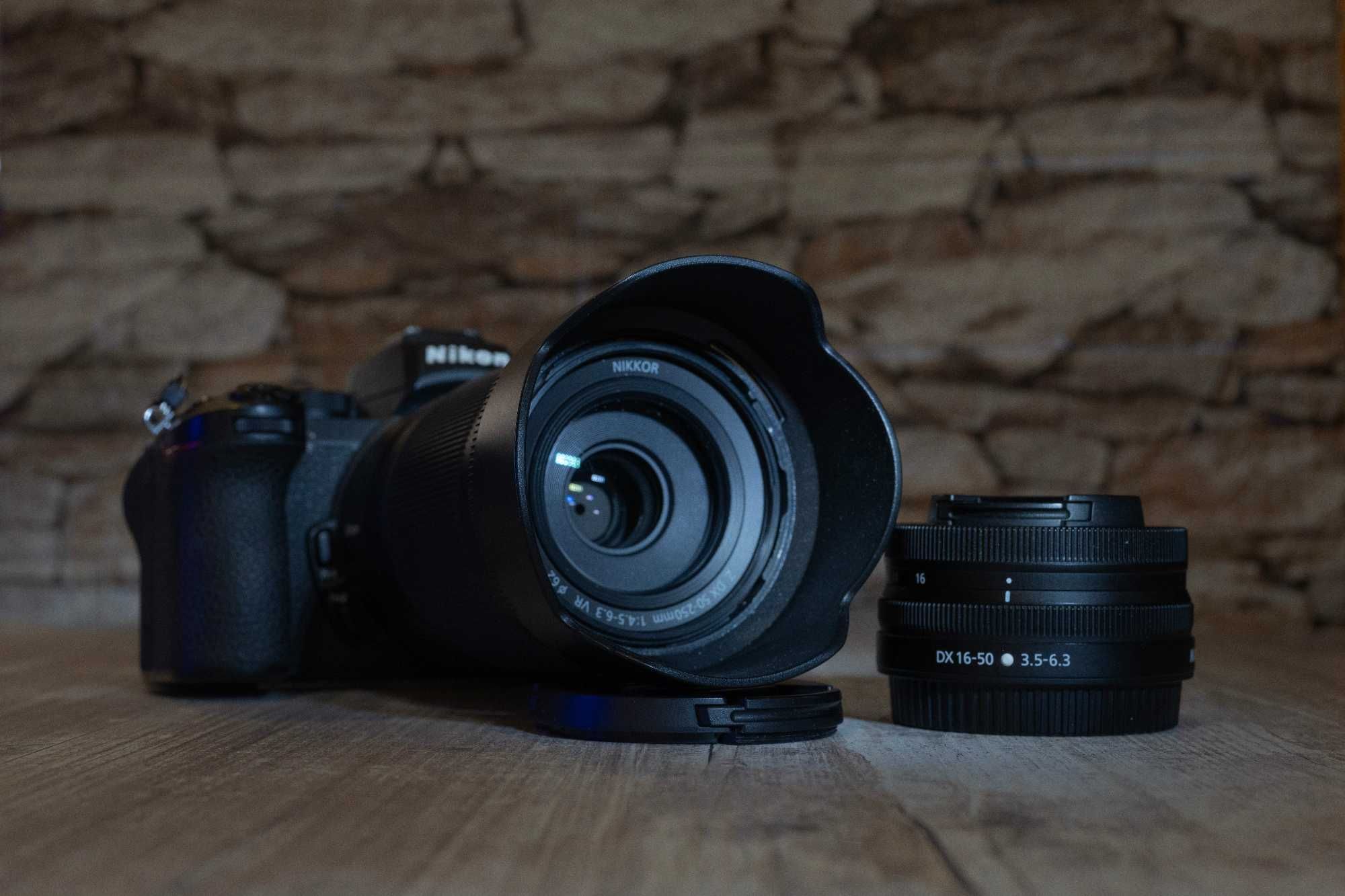 Nikon Z 50 в комплект с два обектива