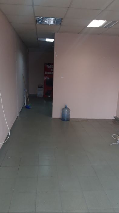 Дава се под наем Магазин в Димитровград - 50 кв.м за 350 € - Снимка #3