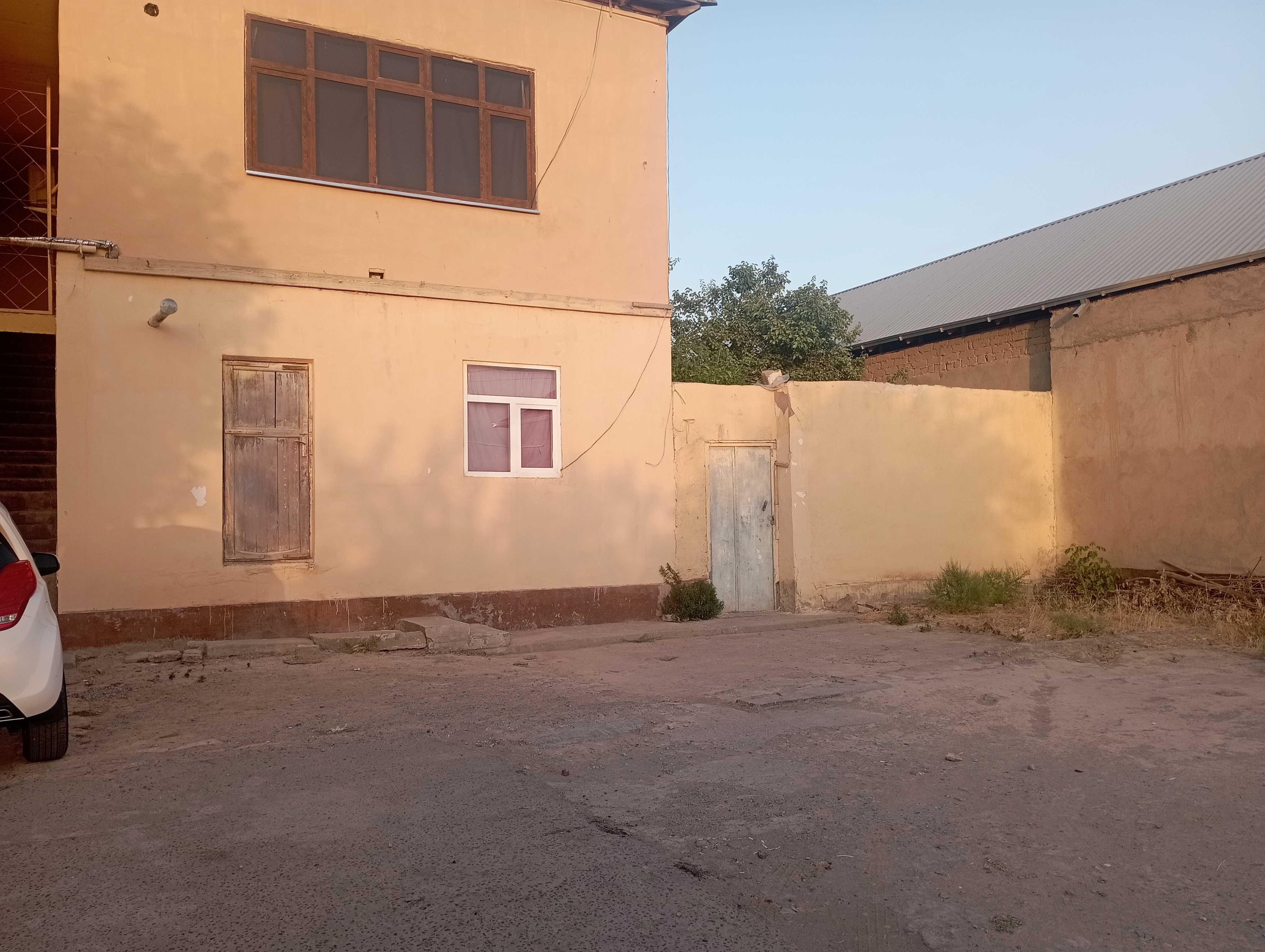 Дом сотилади 2 хонали