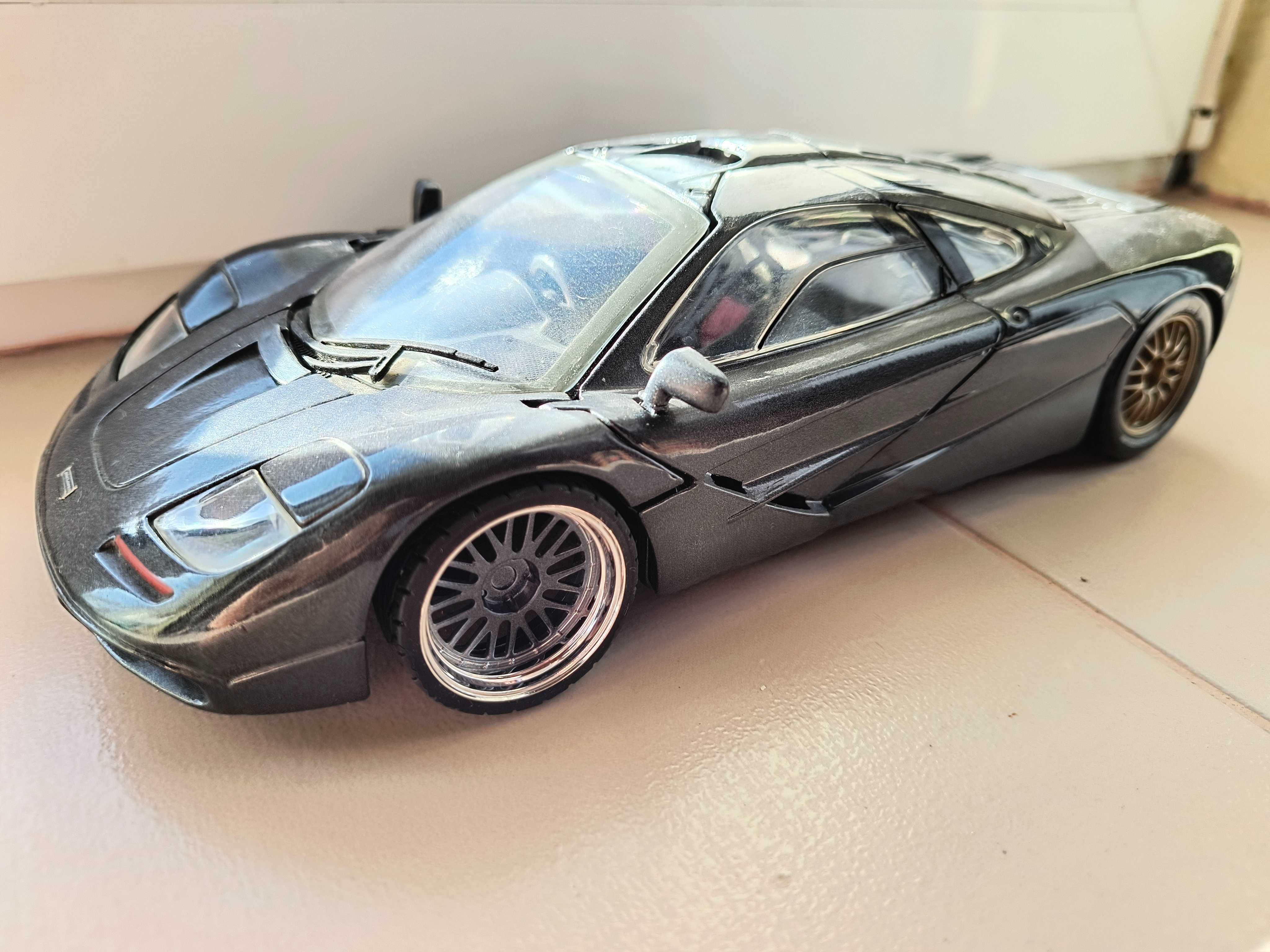 1:18 колички diecast