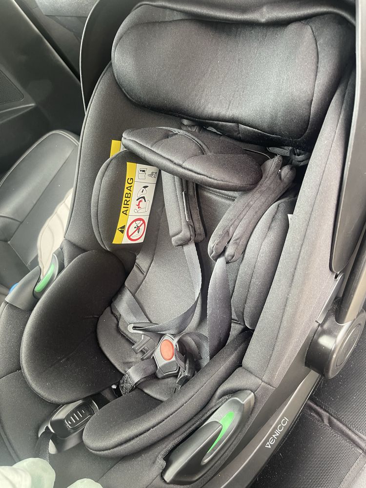 Столче за кола Venicci с ISOFIX база