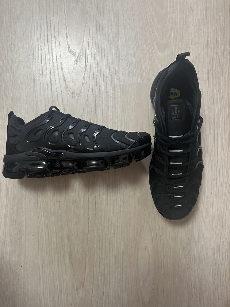 nike vapor max  черен цвят