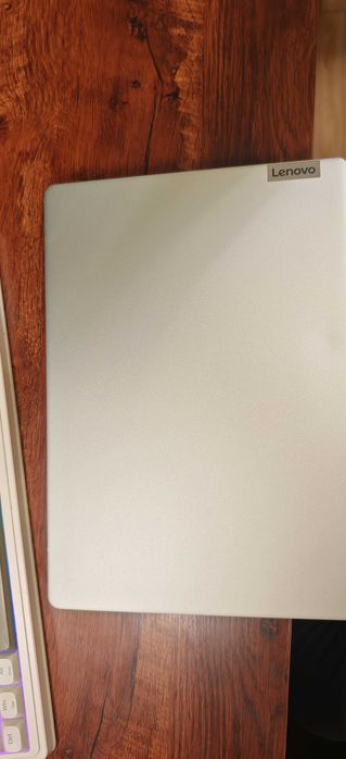 lenovo 14 8845H w/Radeon 780M Graphics 3.80 GHz