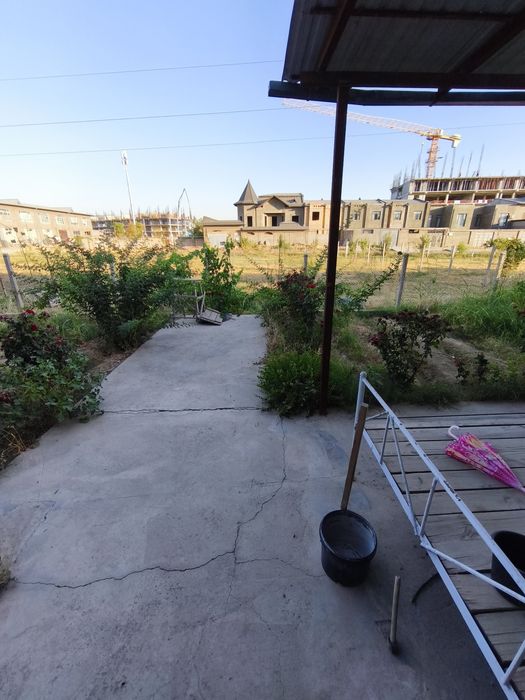 Янги 16 йиллик. Бунёдкор махала 3+1+10 сот ховли.