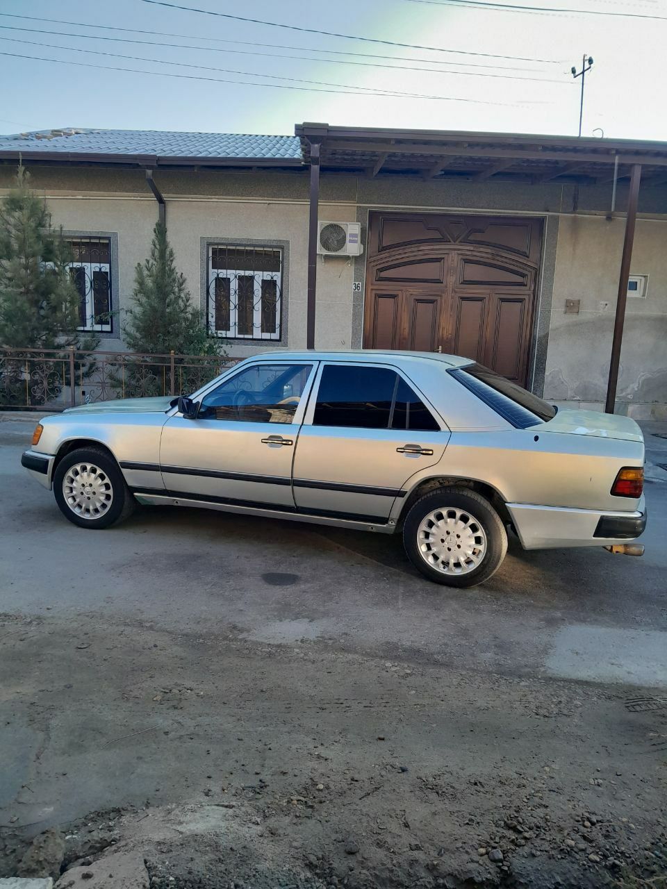 Продаётся  мерседес w124