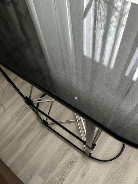 Masuta stil bar in stare perfecta