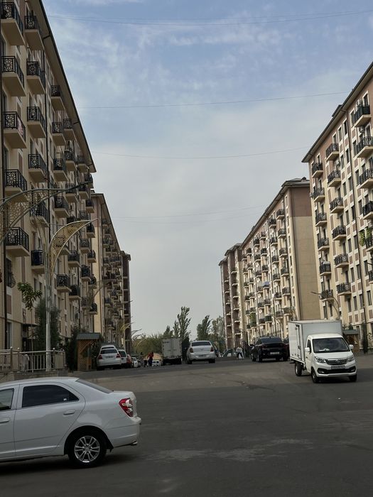 Продаётся квартира Бек барака  новастройке 1 ком
