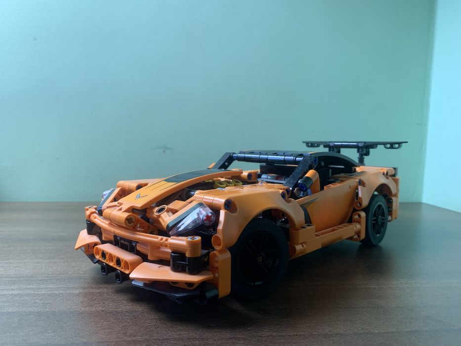 Masini Lego Technic (Doghe chargher, Jeep, Mclaren, Porsche..)