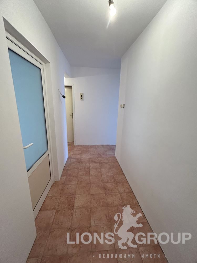 Продава се Многостаен апартамент в Варна, Аспарухово - 108 кв.м за 1602 €/кв.м - Снимка #5