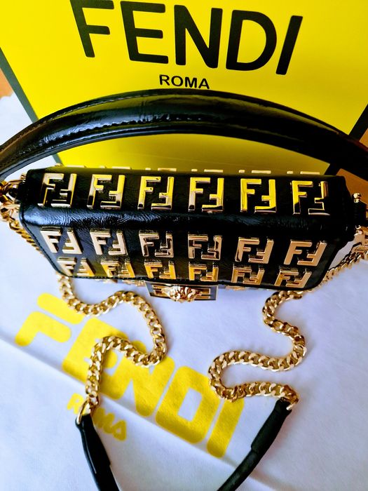 Geanta Fendi piele naturala 100%,card,saculet, certificat