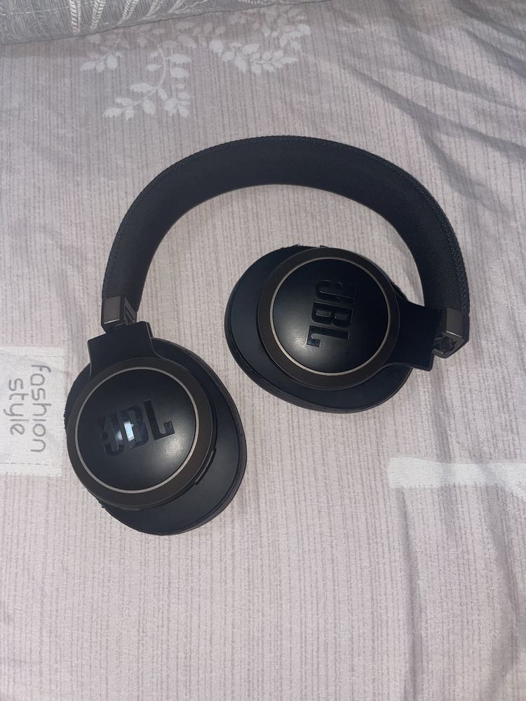 JBL original naushnik sotiladi
