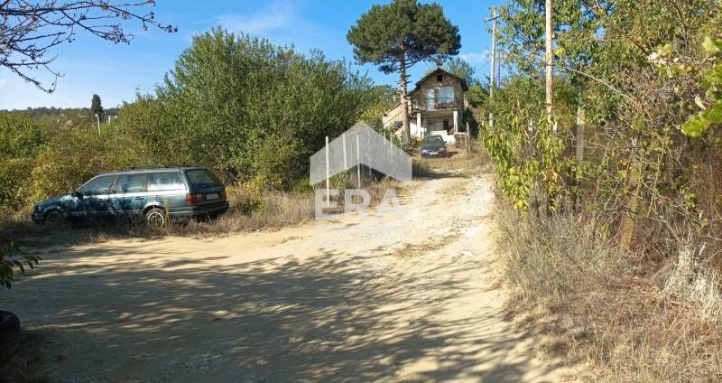 Продава се Парцел в Варна, Изгрев - 608 кв.м за 124 €/кв.м - Снимка #1