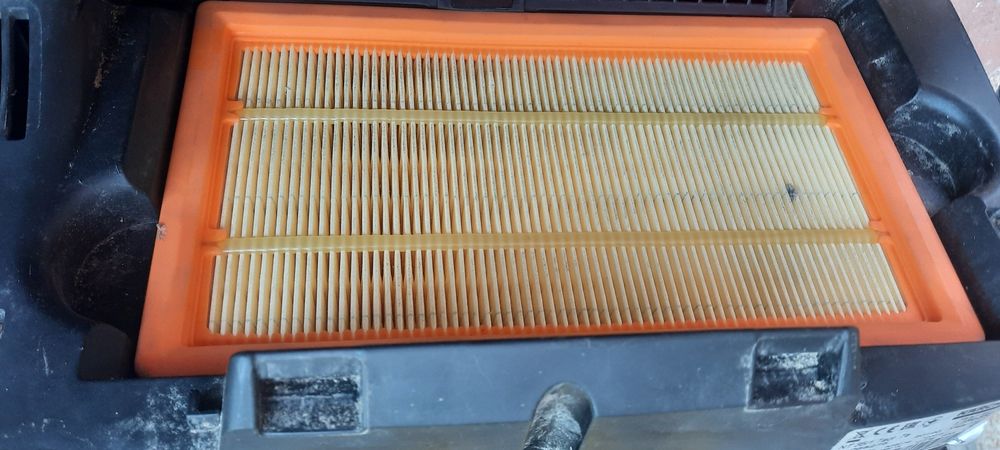 Прахосмукачка  Karcher  nt35/1 Tact Тупалка Сухо Строителство Почиства