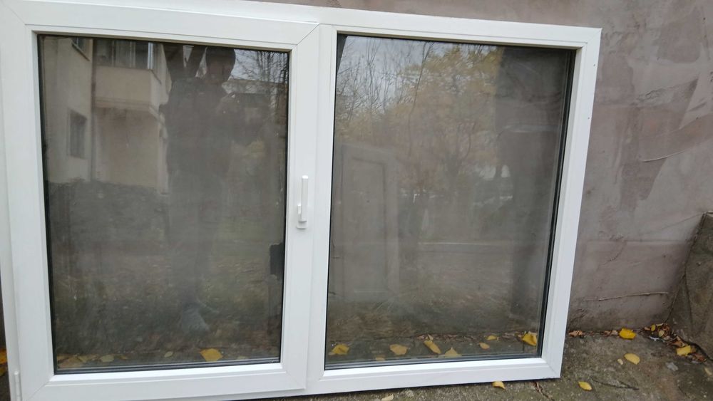 Vand  2 geamuri termopan in stare foarte buna!! 800 ron/geam