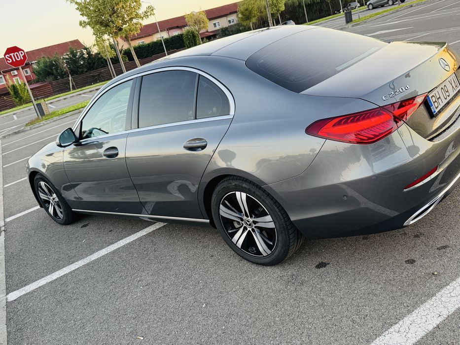 Mercedes C220d, 2023, inca in garantie, partea frontala infoliata