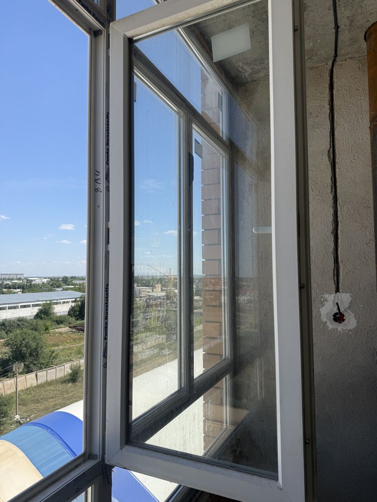 Продам балконные рамы