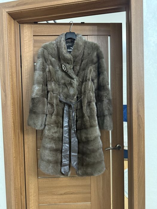 Норковая шуба в отличном состояние
