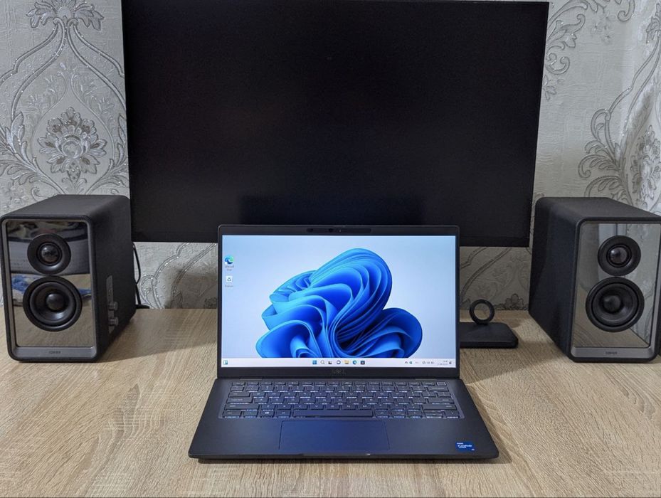 Noutbuk srochna sotiladi Dell latitude 7420