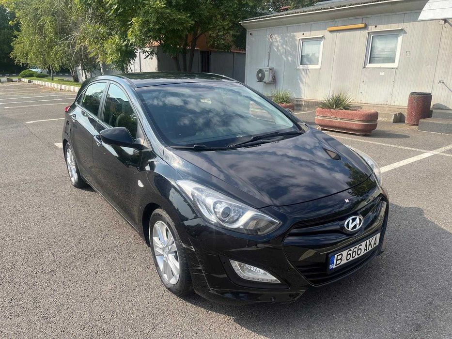 Hyundai I30-1.6,2014, 160000km, benzina, proprietar unic.
