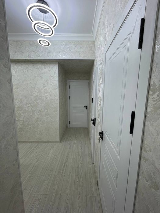 2xonalik uy sotiladi