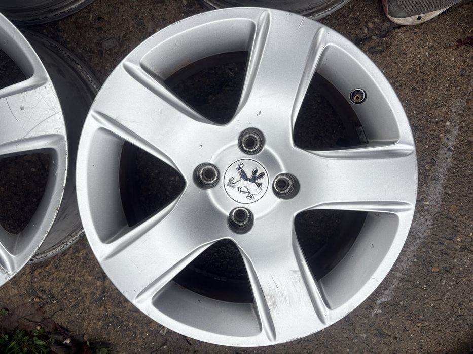 Алуминиеви джанти за Пежо / Peugeot 16-ки 4х108