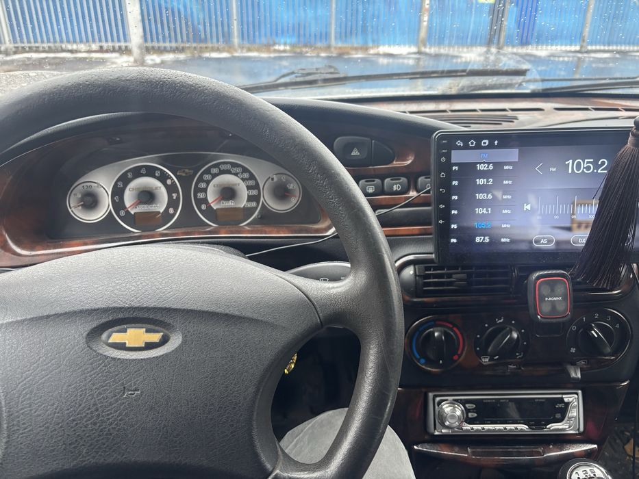 Продам ниву шевроле