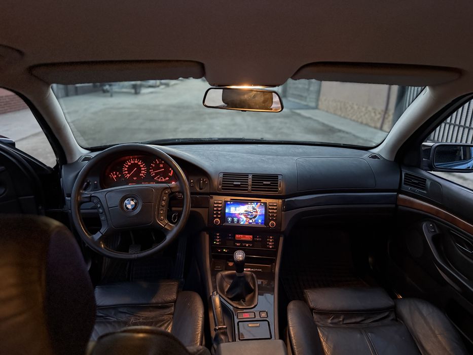 Bmw 520i E39 Touring Facelift Piele/Navi/Angel eyes
