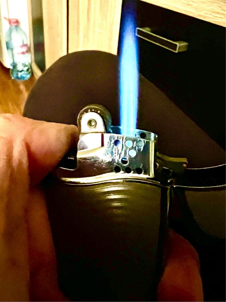 Zippo Blu butane gas Lighter