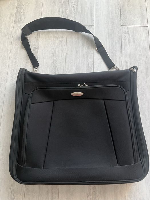 Продам дорожную сумку-портплед Samsonite
