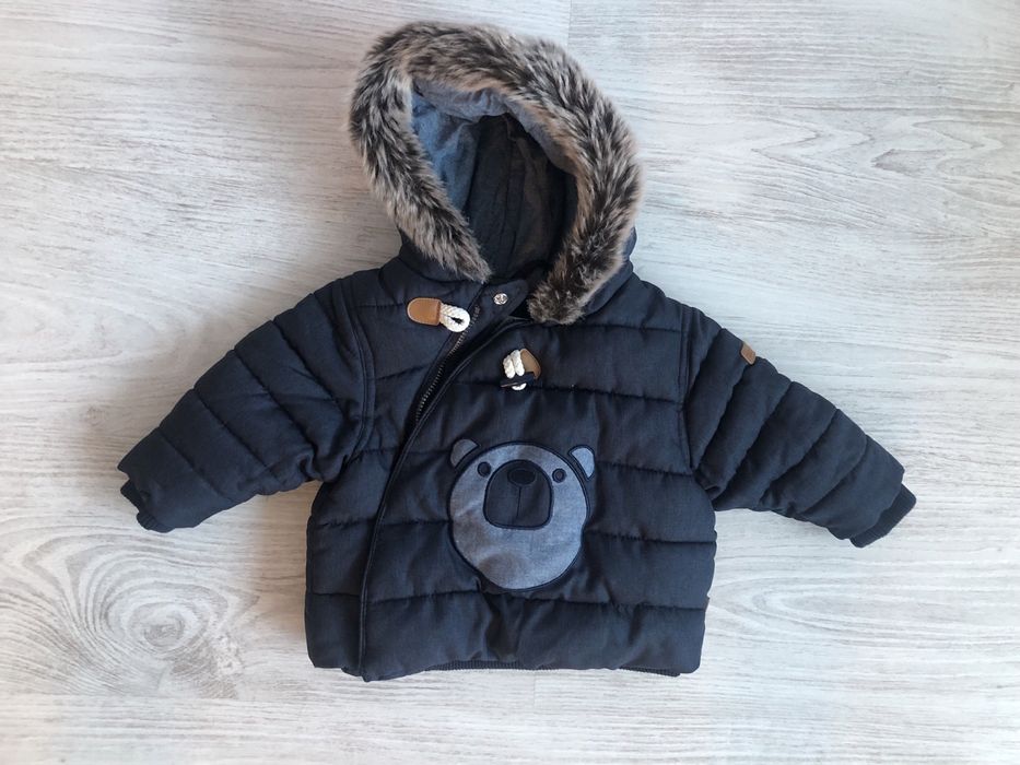 Vand haine iarna bebelus 0-12 luni (combinezon, geaca, pulover)