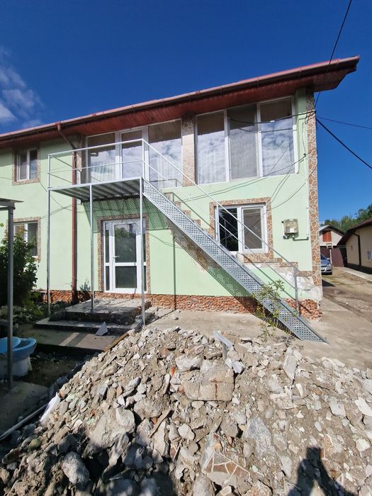 Scari metalice galvanizate