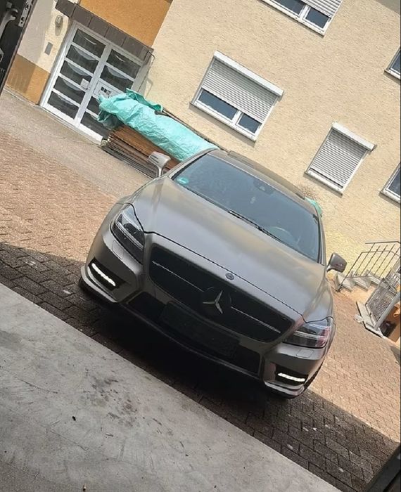 Mercedes CLS500 на части