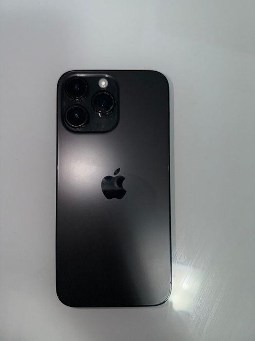 Vând IPhone 14 pro max