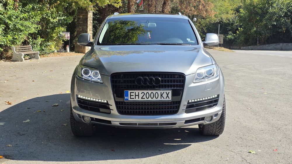 Ауди Q7 3. 0TDI  quattro S-LINE